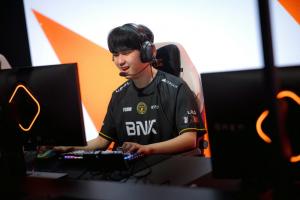 快讯配图
